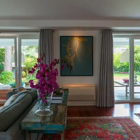 Villa In Cascais Up To 18 With Private Pool *