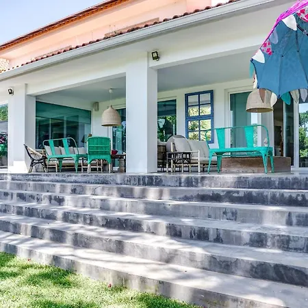 Villa In Cascais Up To 18 With Private Pool * קסקאיס